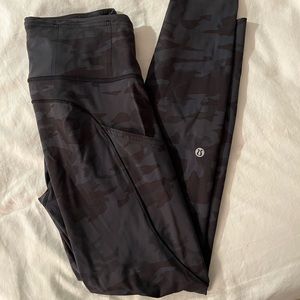 Lululemon Fast and Free Tights - Camo Size 6